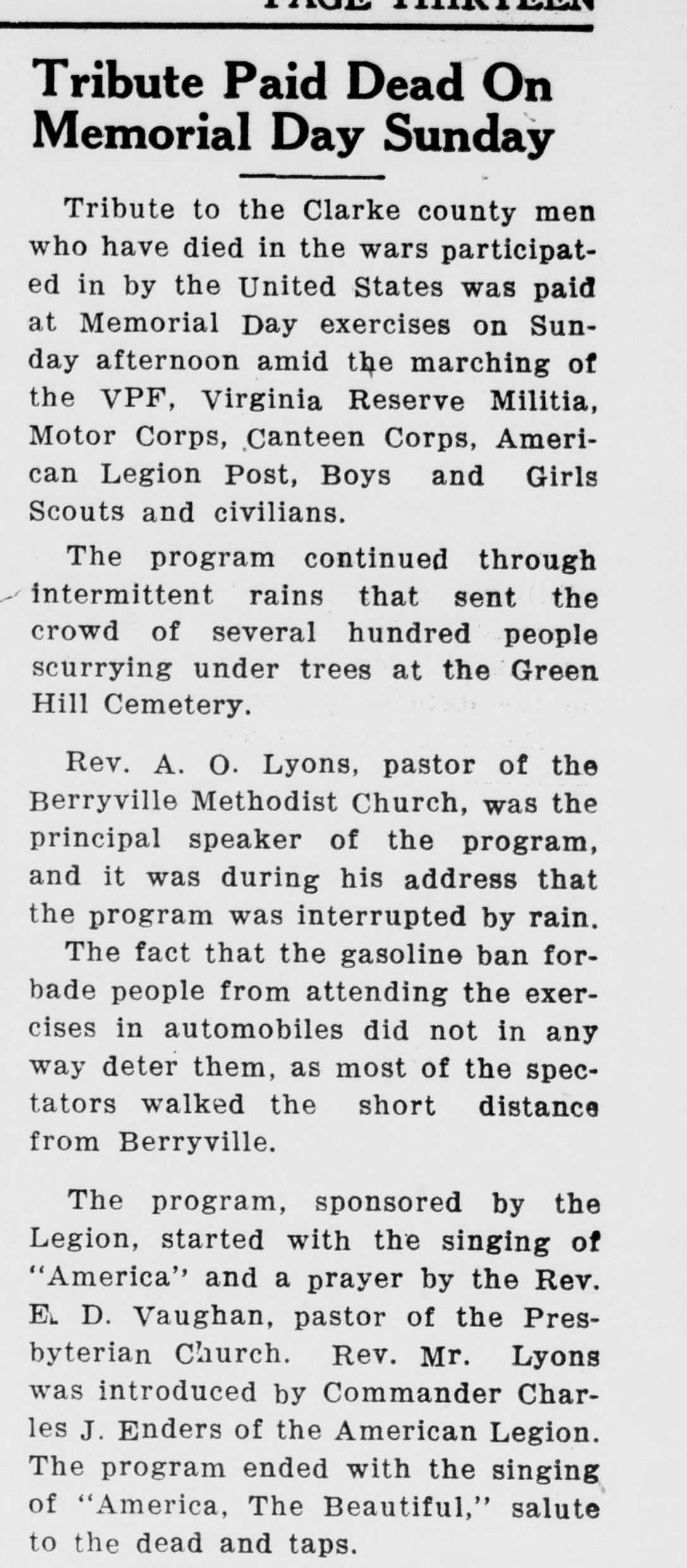 A newspaper column headed "Tribute Paid Dead On Memorial Day Sunday," reporting exercises at Green Hill Cemetery in intermittent rain, with most of the crowd having walked from Berryville under the gasoline ban.